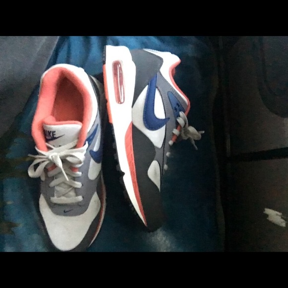 Nike Shoes - Shoes Nike Shoes - Shoes